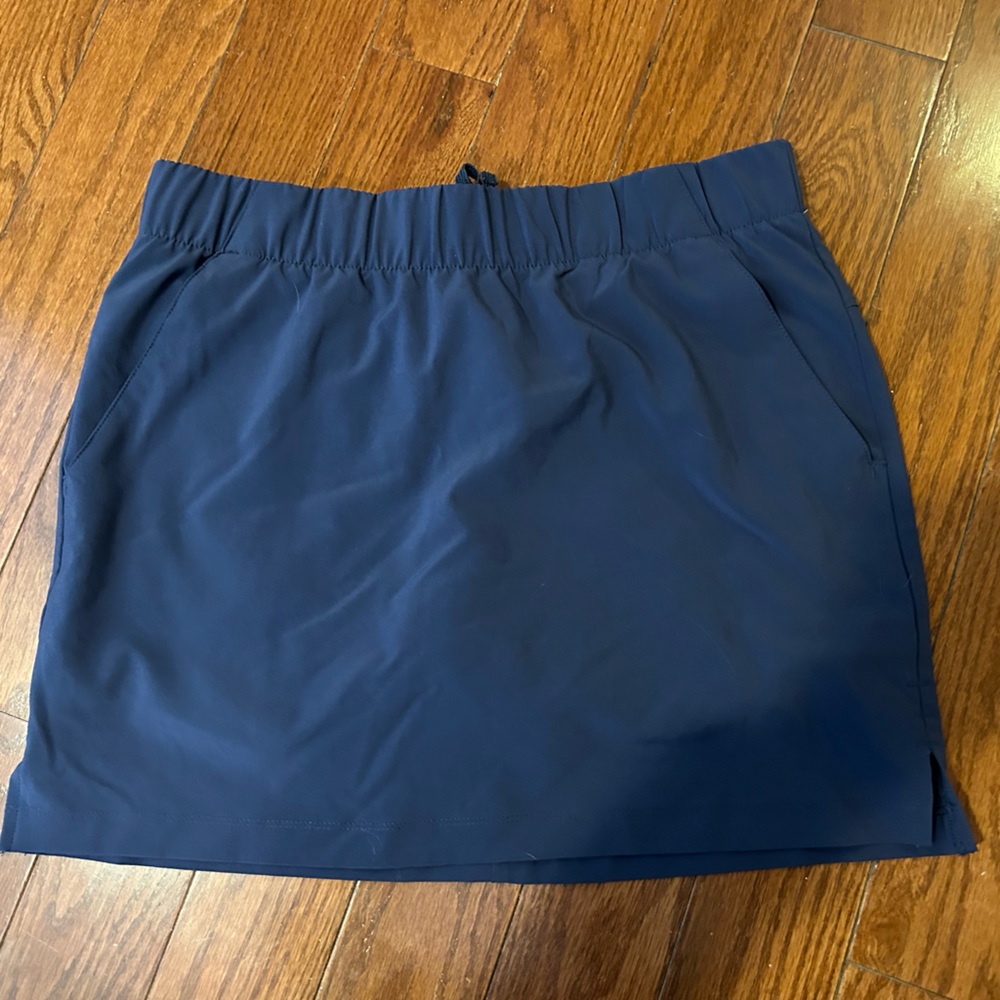 Columbia navy skort